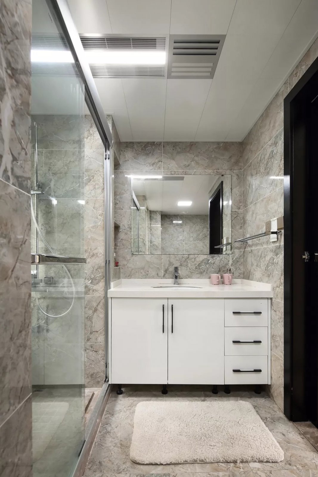 裝修公司后現(xiàn)代簡約風(fēng)格室內(nèi)裝修效果圖-衛(wèi)生間 裝修公司后現(xiàn)代簡約風(fēng)格室內(nèi)裝修效果圖-衛(wèi)生間