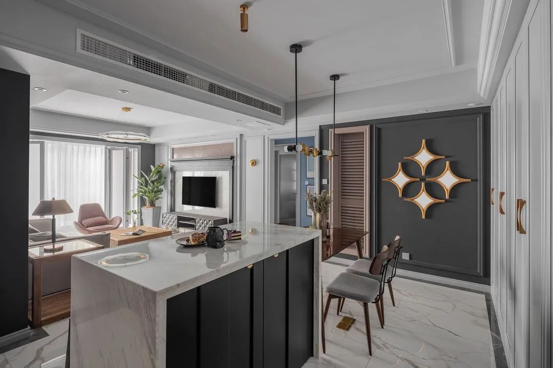 輕奢混搭風(fēng)格家裝設(shè)計(jì)室內(nèi)裝修效果圖-餐廳島臺(tái) 輕奢混搭風(fēng)格家裝設(shè)計(jì)室內(nèi)裝修效果圖-餐廳島臺(tái)