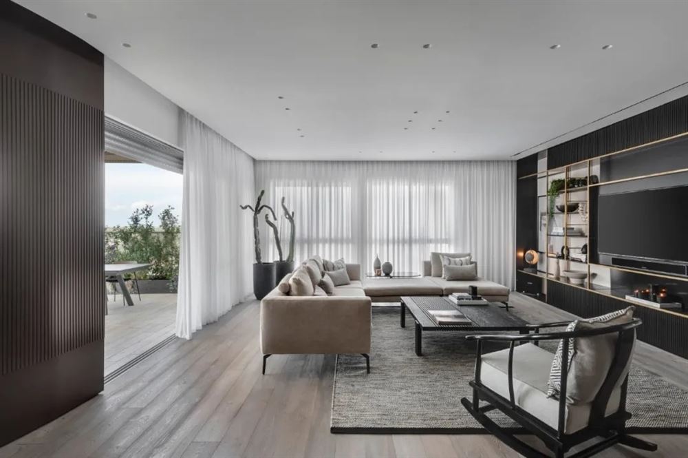 廣州市南沙碧桂園輕奢風(fēng)格四居室裝修案例