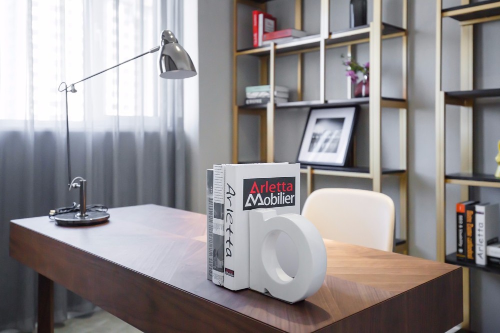 現(xiàn)代簡約風(fēng)格室內(nèi)家裝案例效果圖-書房 現(xiàn)代簡約風(fēng)格室內(nèi)家裝案例效果圖-書房