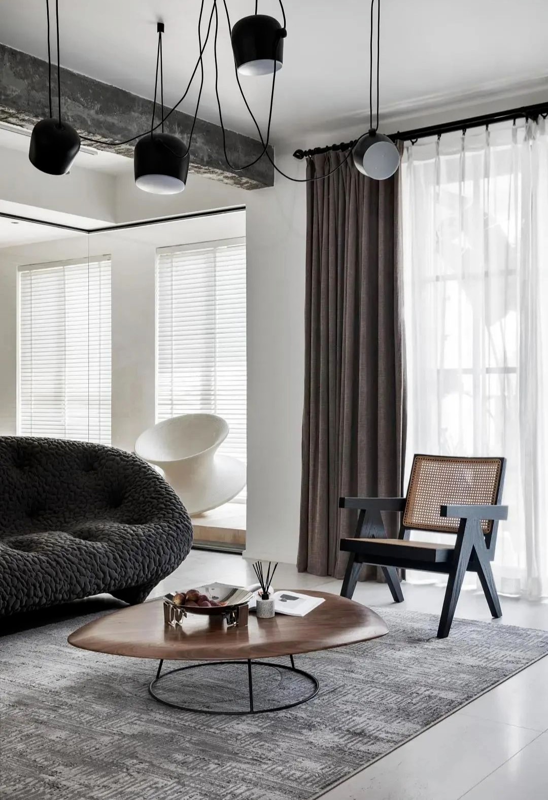 現(xiàn)代簡約風(fēng)格家裝設(shè)計室內(nèi)裝修效果圖-客廳茶幾 現(xiàn)代簡約風(fēng)格家裝設(shè)計室內(nèi)裝修效果圖-客廳茶幾