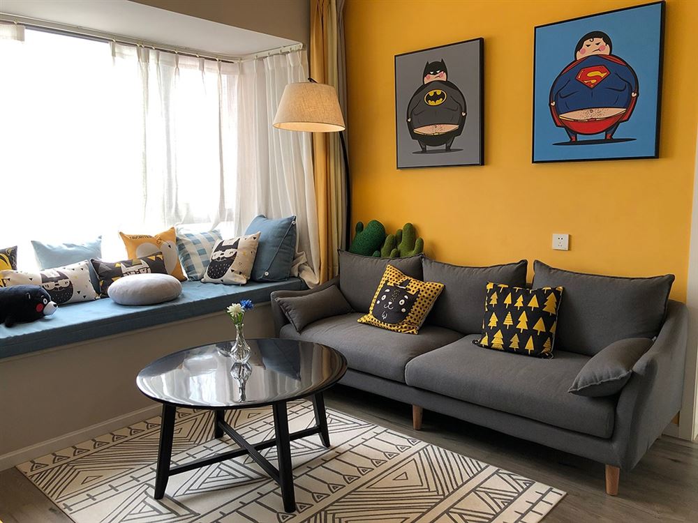 廣州市東華西路小區(qū)北歐風(fēng)格三居室裝修案例