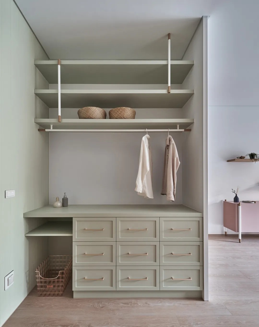 現(xiàn)代風格家裝設計室內(nèi)裝修效果圖-衣帽間