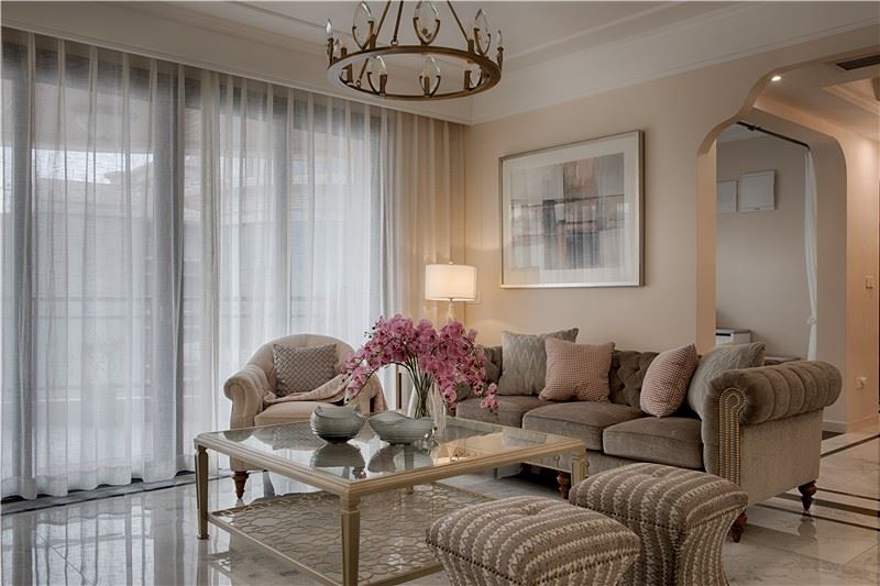 廣州市中?；ǔ菫趁朗斤L(fēng)格三居室裝修案例