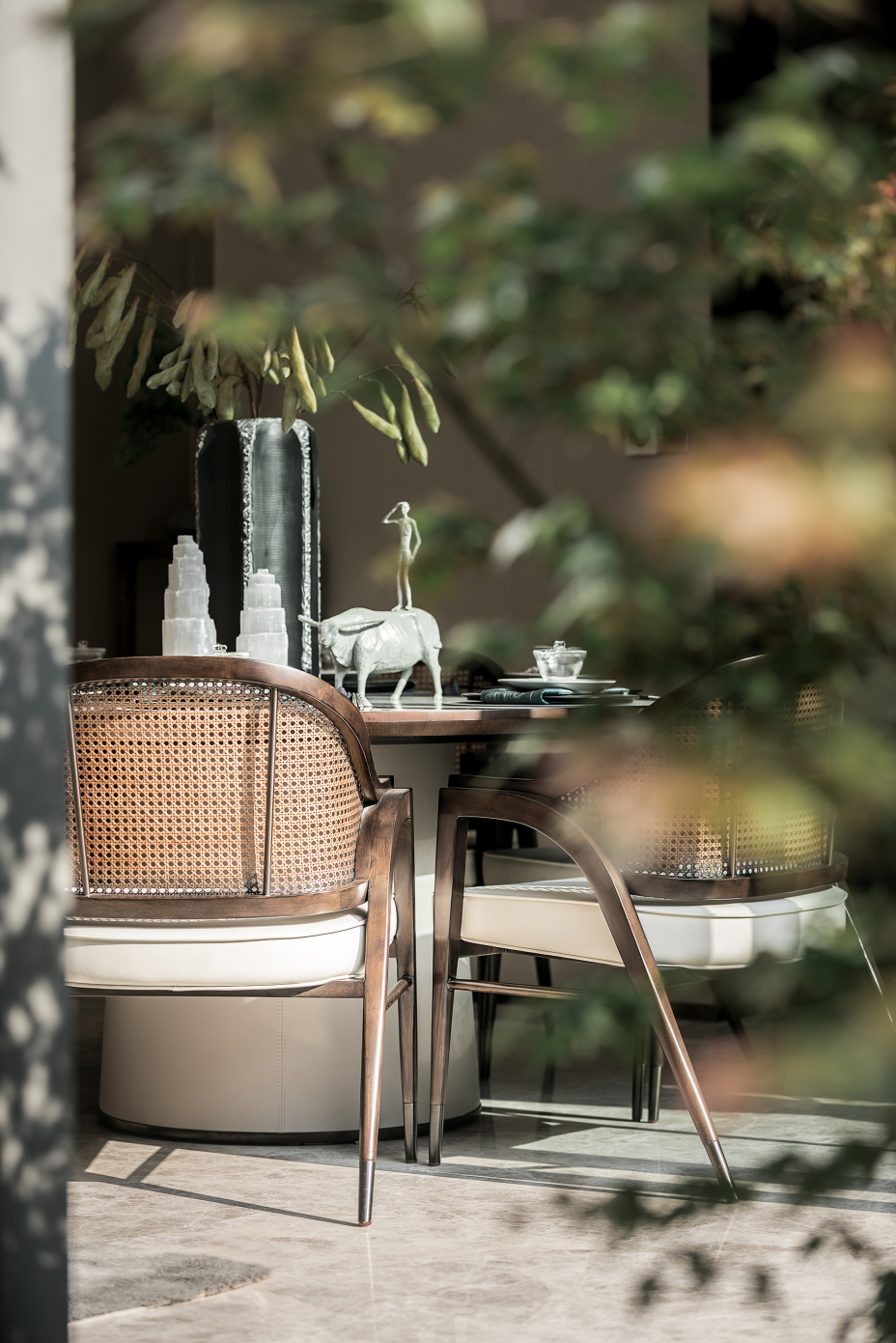 新中式風格別墅家裝案例效果圖-餐廳 新中式風格別墅家裝案例效果圖-餐廳