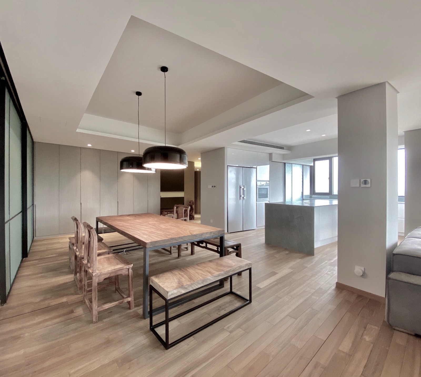 廣州裝修公司新中式風(fēng)格室內(nèi)裝修效果圖-餐廳 廣州裝修公司新中式風(fēng)格室內(nèi)裝修效果圖-餐廳