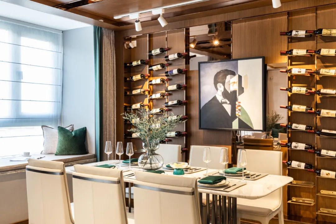 裝修案例歐式奢華風(fēng)格室內(nèi)裝修效果圖-餐廳 裝修案例歐式奢華風(fēng)格室內(nèi)裝修效果圖-餐廳