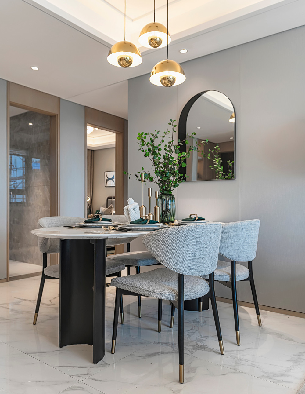 北歐輕奢風(fēng)格室內(nèi)家裝案例效果圖-餐廳 北歐輕奢風(fēng)格室內(nèi)家裝案例效果圖-餐廳