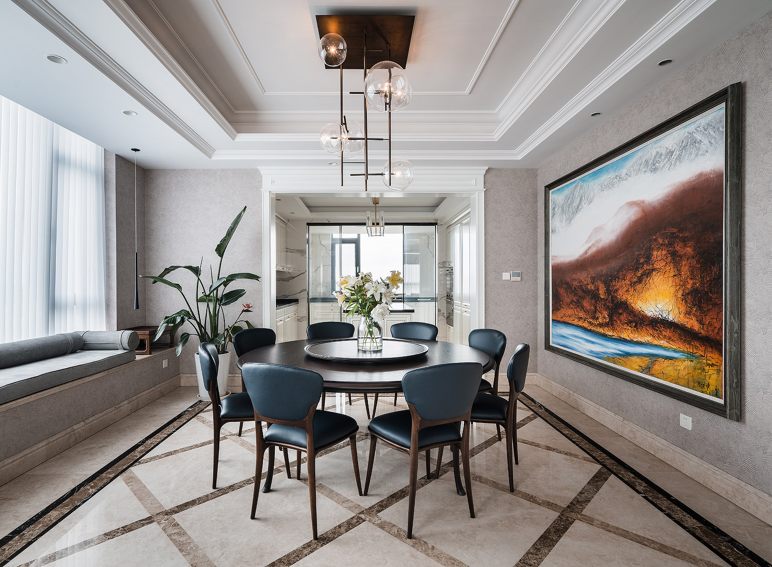 美式輕奢風(fēng)格室內(nèi)設(shè)計(jì)家裝案例-餐廳 美式輕奢風(fēng)格室內(nèi)設(shè)計(jì)家裝案例-餐廳