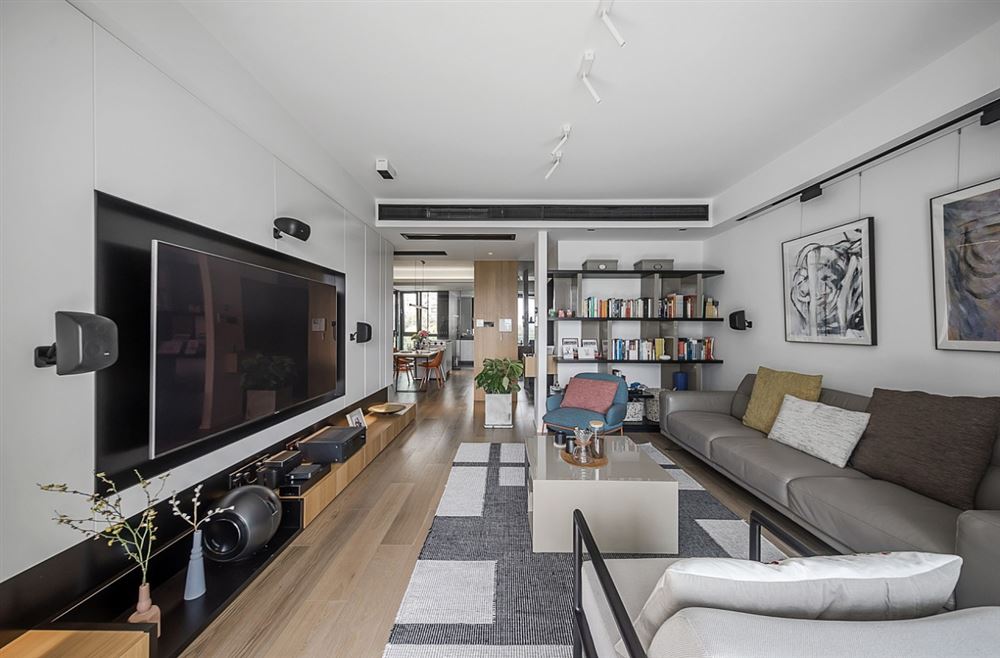 臺州市北山小區(qū)現(xiàn)代簡約風(fēng)格三居室裝修案例