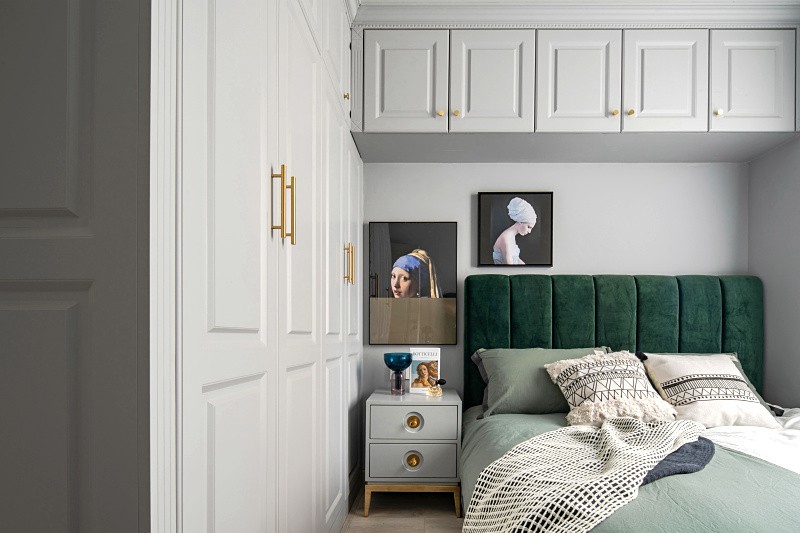 簡歐輕奢風(fēng)格室內(nèi)家裝案例效果圖-臥室 簡歐輕奢風(fēng)格室內(nèi)家裝案例效果圖-臥室