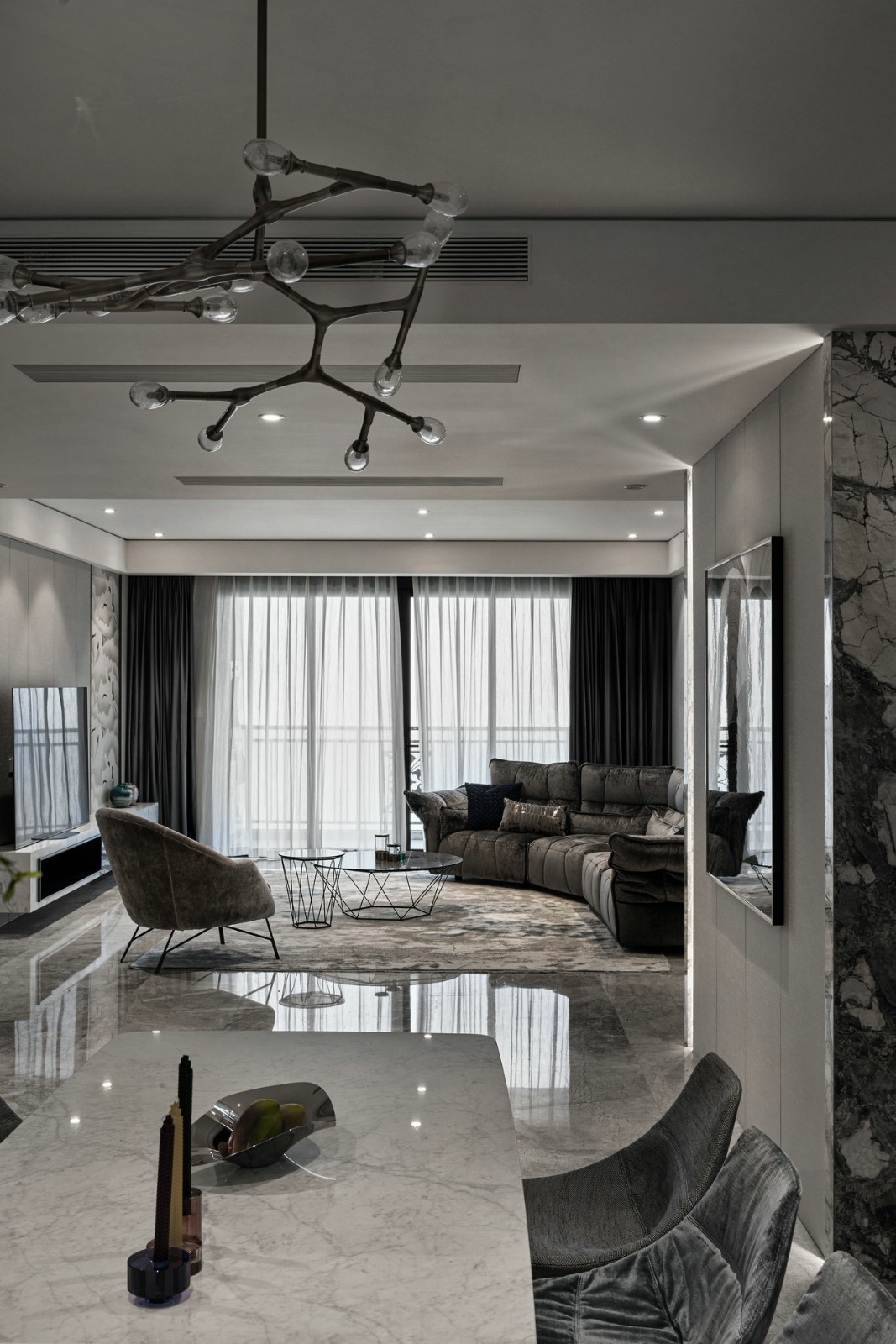 現(xiàn)代奢華輕奢風(fēng)格家裝設(shè)計室內(nèi)裝修效果圖-客廳 現(xiàn)代奢華輕奢風(fēng)格家裝設(shè)計室內(nèi)裝修效果圖-客廳