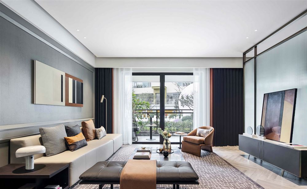 佛山市佛奧灣輕奢風(fēng)格四居室裝修案例