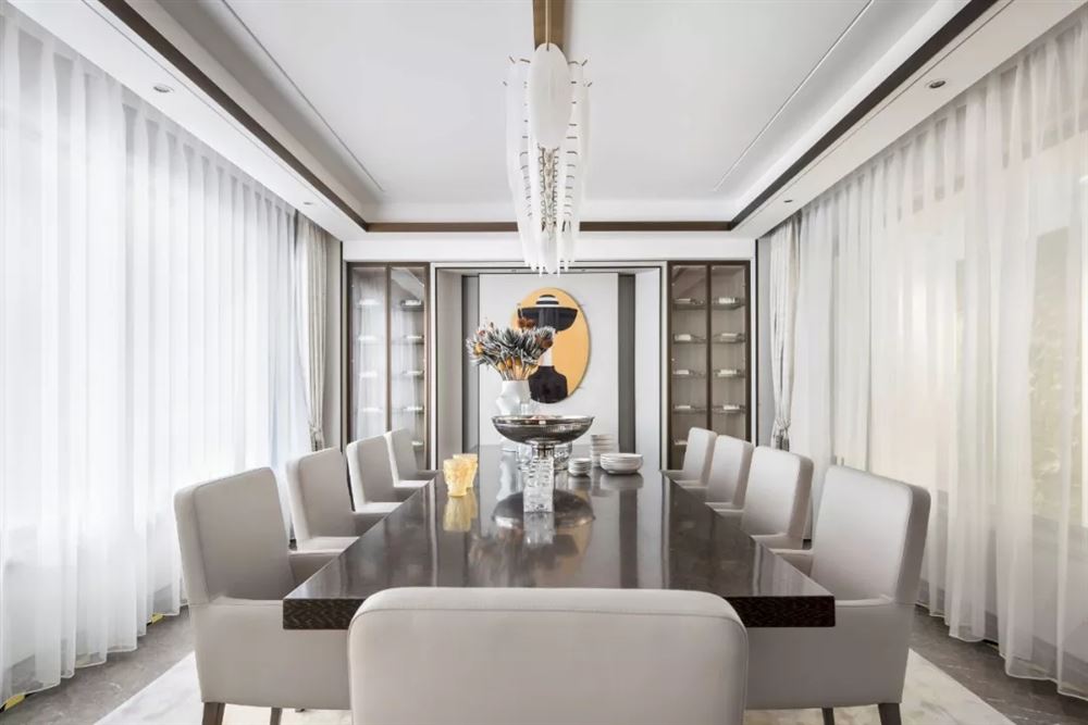 佛山市金科城輕奢風(fēng)格別墅裝修案例