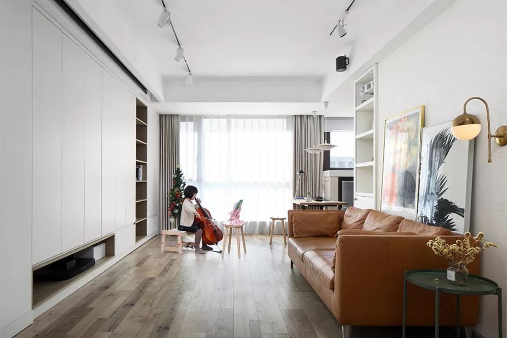 廣州市黃埔花園北歐風(fēng)格三居室裝修案例