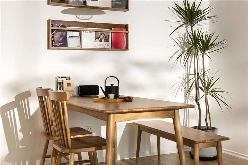 北歐簡約風格家裝設計室內(nèi)裝修效果圖-餐廳 北歐簡約風格家裝設計室內(nèi)裝修效果圖-餐廳