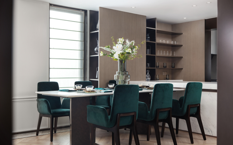 法式輕奢風(fēng)格室內(nèi)設(shè)計(jì)家裝案例-餐廳 法式輕奢風(fēng)格室內(nèi)設(shè)計(jì)家裝案例-餐廳